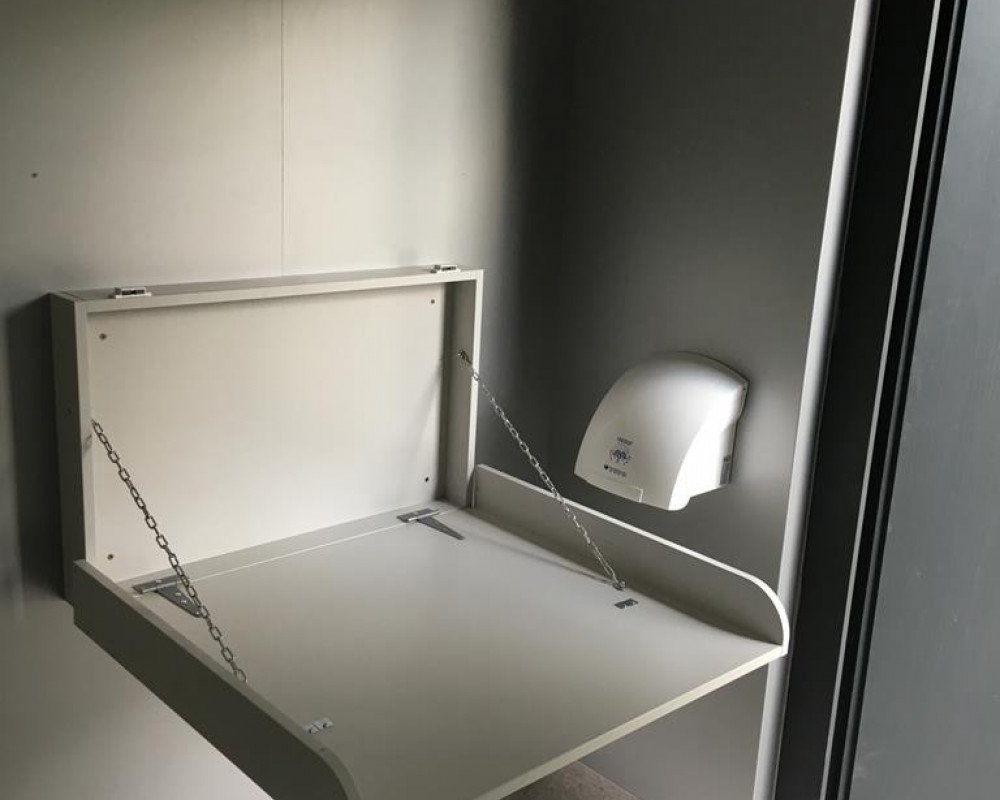 SZP-THW-22 WC épület SZP-THW-22 WC épület