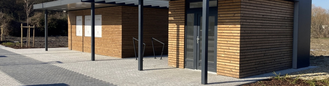 Pavilonok a PET-palack visszaváltás szolgálatában Pavilonok a PET-palack visszaváltás szolgálatában