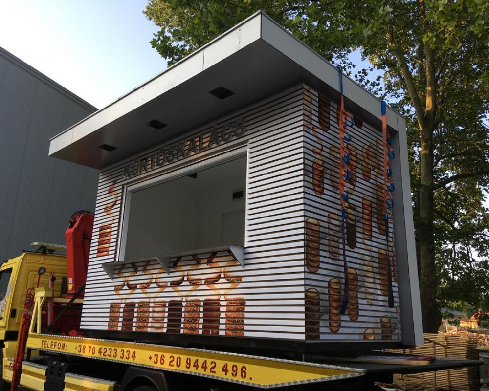 SZT-THW-8 kürtöskalács árus SZT-THW-8 kürtöskalács árus